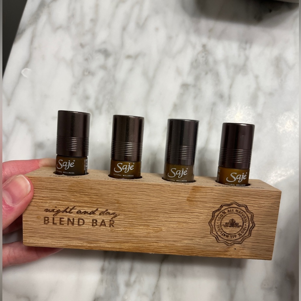 Saje Wellness Blend Bar Essential Oil Kit with Holder